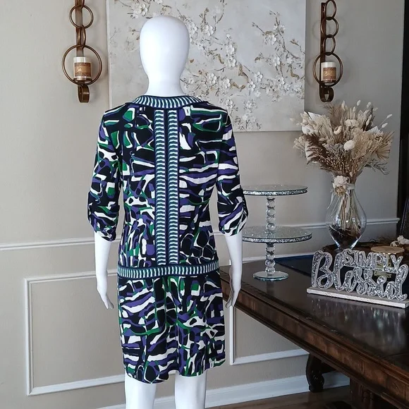 Women's Vibrant Geometric Print V-Neck Dress By BCBGMAXAZRIA. Size S - Picture 8 of 17